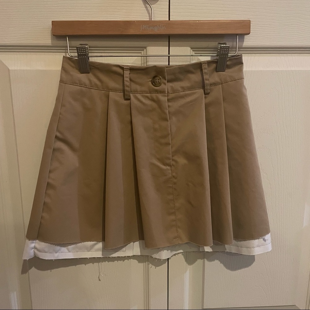 khaki pleated mini skirt